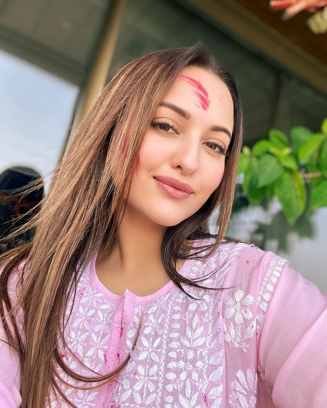 Sonakshi Sinha Wearing Beautiful Pink Dress Long Hair